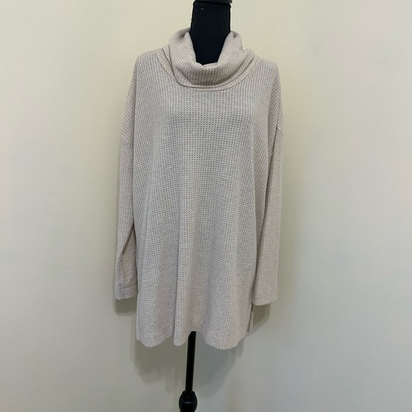 LOFT Tops - LOFT Cream Long Sleeve Waffle Cowl Neck Knit Tunic XL